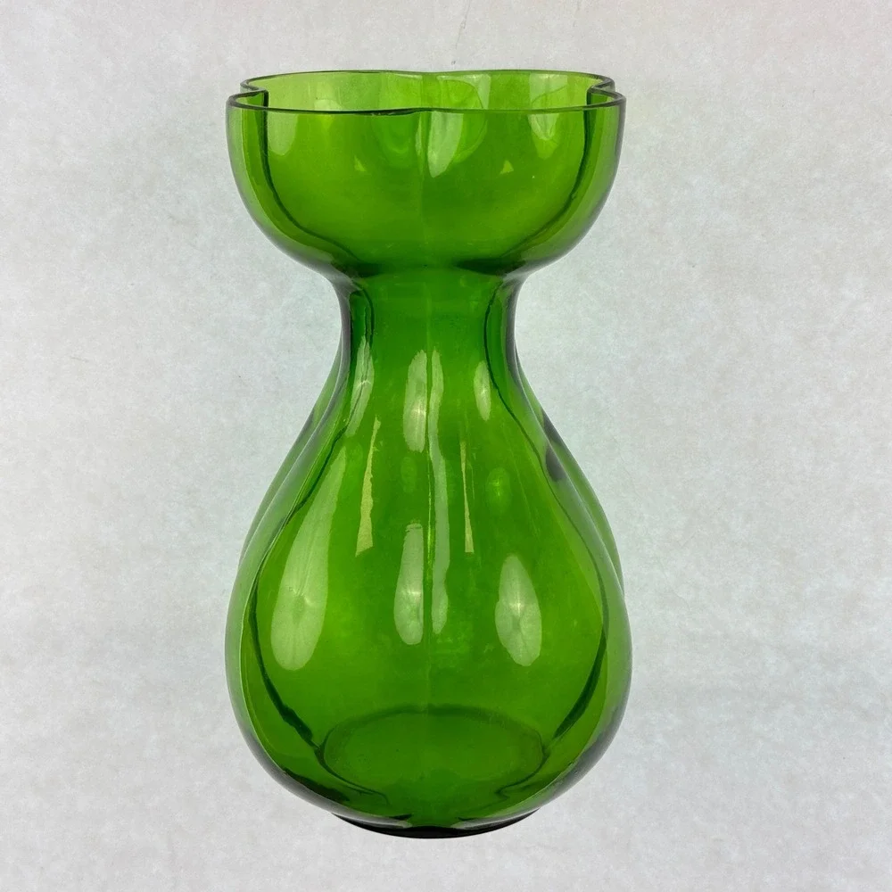 Vintage Emerald Green Art Glass Vase Four Lobed Rim Mid Century Modern